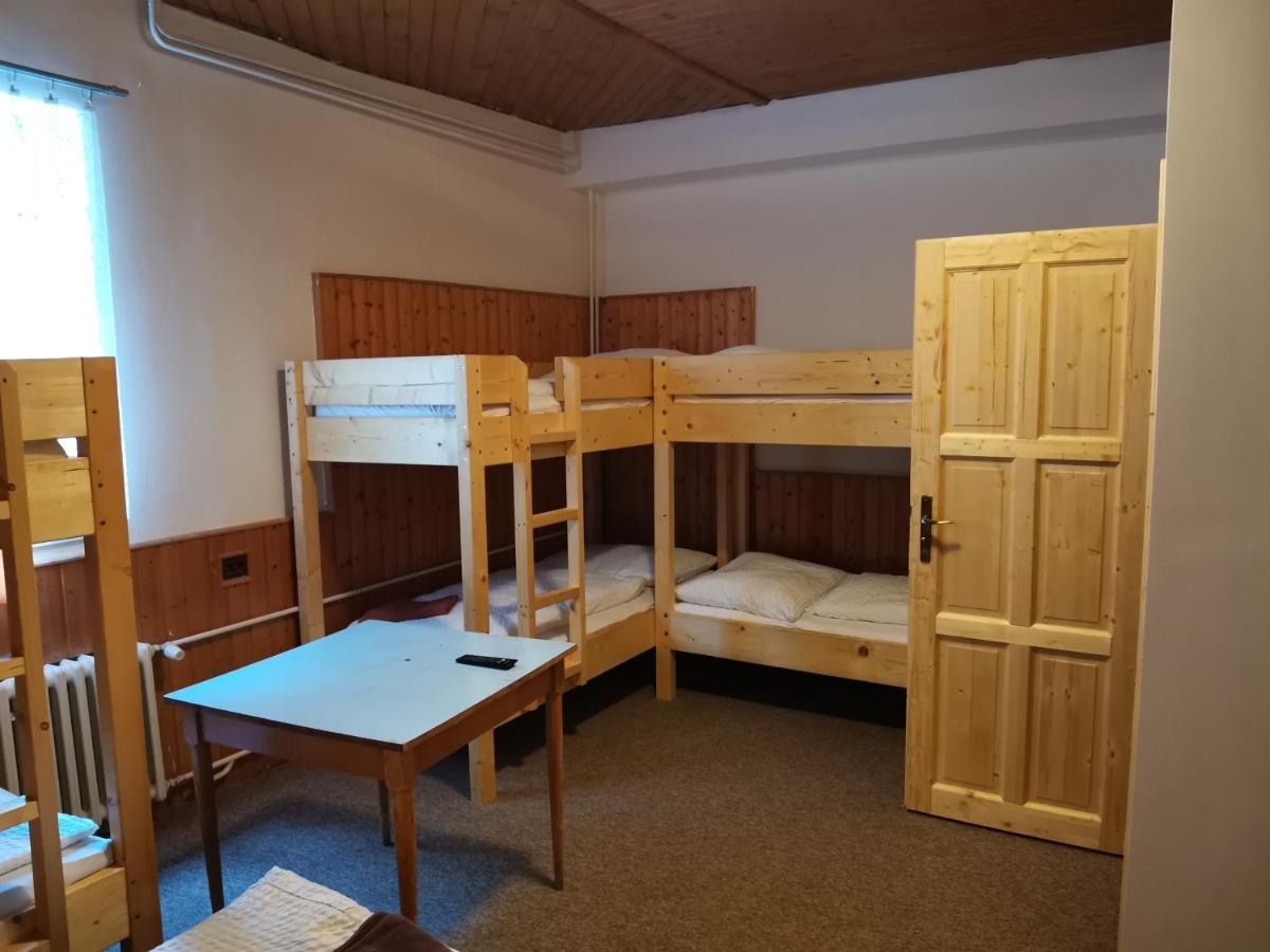 Penzion U Hrocha Lučany nad Nisou Exterior foto